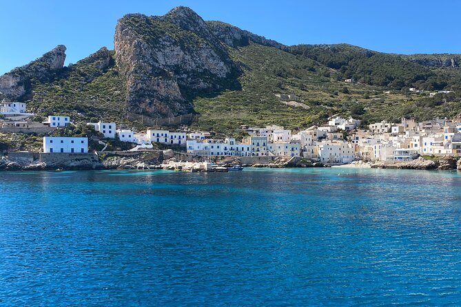 Mini Cruise to Favignana and Levanzo with lunch on board - Cala Minnola and Levanzo’s clear water