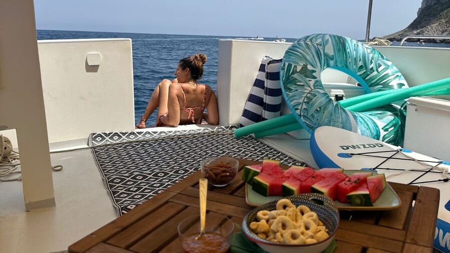 Mondello: 4-Hour Coastal Boat Tour with Aperitif & Swimming - Captain Gaetano and the personal side of the trip