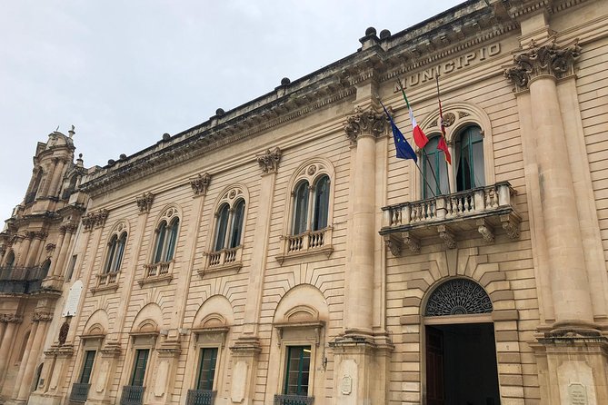 Montalbano Tour from Syracuse with private driver - Scicli’s Baroque streets and fictional police offices