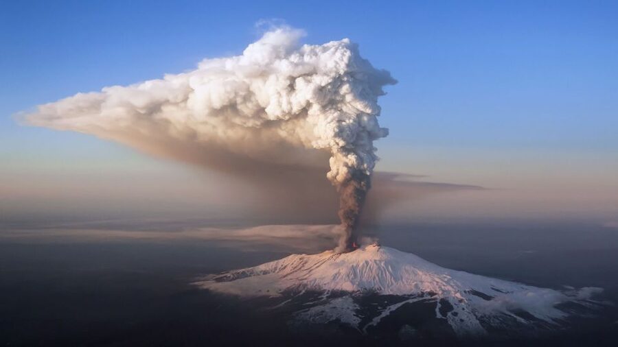 Mount Etna and Taormina Full-Day Excursion from Palermo - Meeting in Palermo and settling into the van