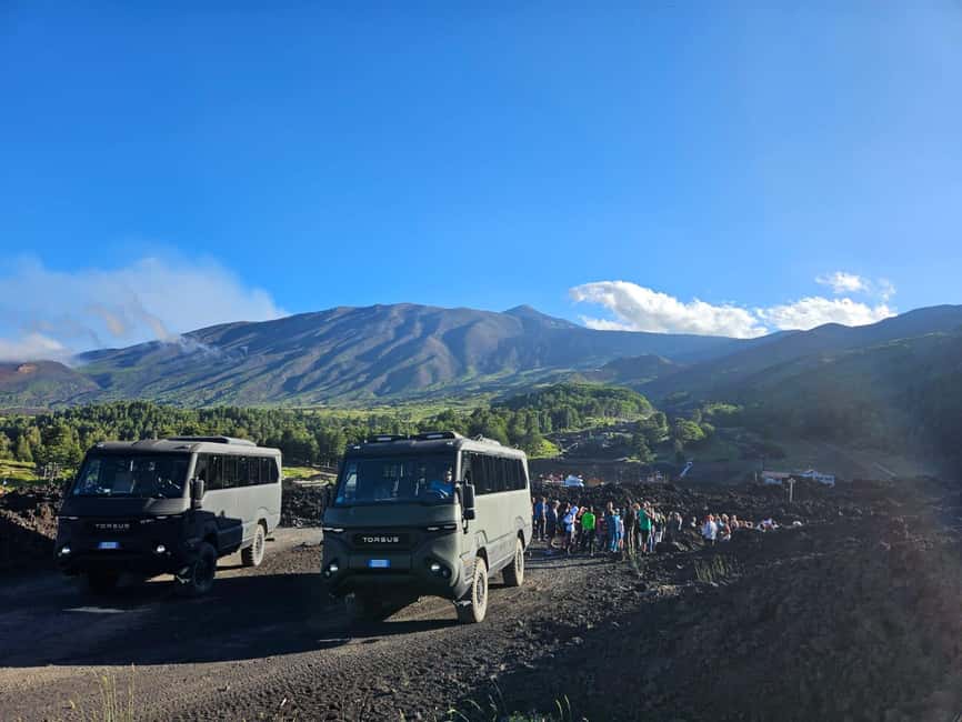 Mount Etna: North Upper Craters Guided Tour by 4x4 with Trek - The ruined Le Betulle Hotel and the story of 2002
