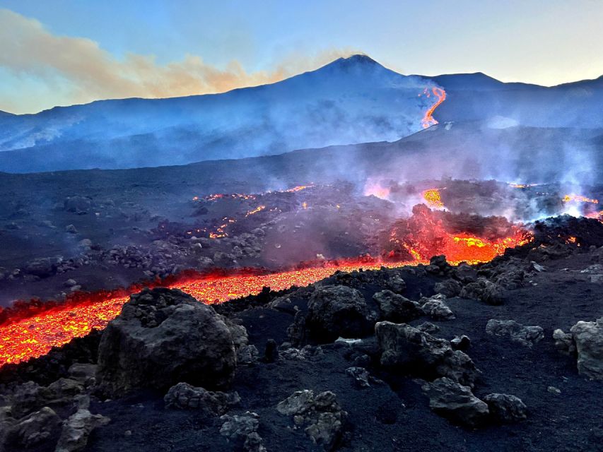 Mount Etna: Summit Trekking Tour - A 90-minute summit-area break