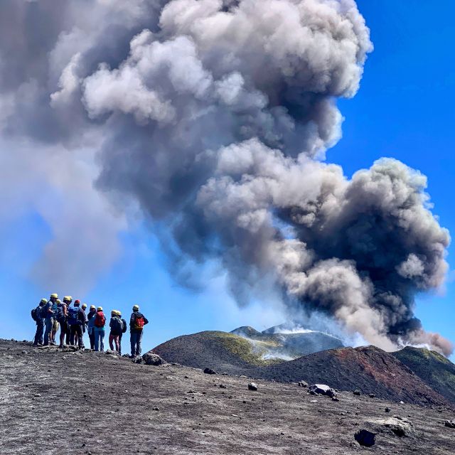 Mount Etna: Volcano Craters Hiking Tour - Group size and guide quality