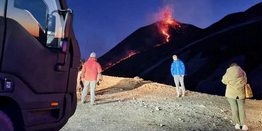 Mt. Etna Summit: Official box-office for Ascent to the Top - Pizzi Deneri observatory at 2,850 meters