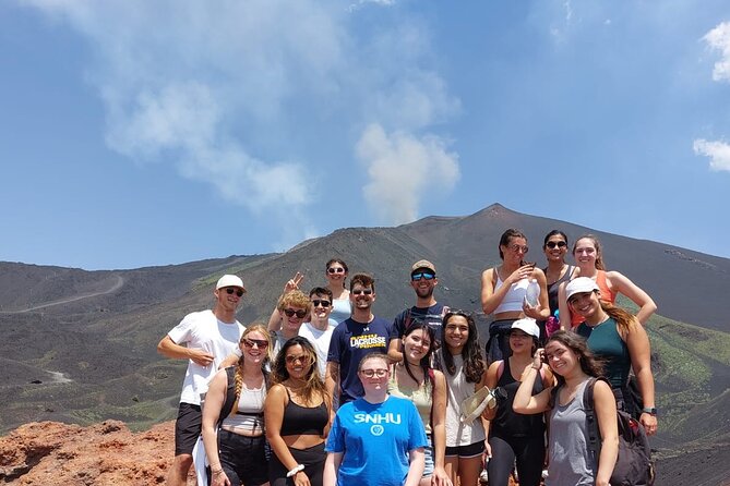 Mt. Etna trekking and Wine tasting - From Syracuse - Why this Etna trip works from Syracuse