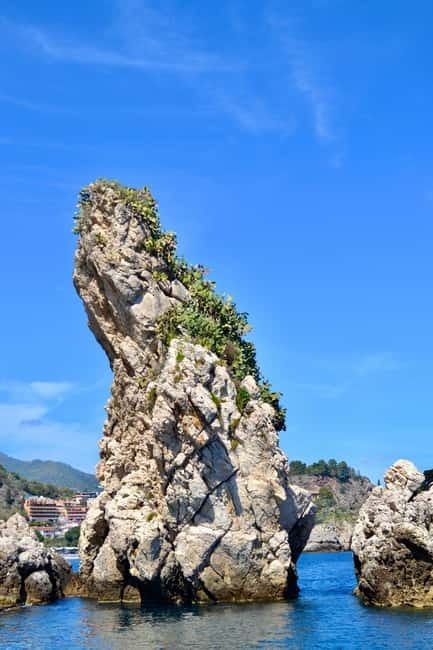 Naxos: Taormina Boat Tour with Snorkeling and Prosecco - Prosecco, fruit, and a relaxed Sicilian aperitivo