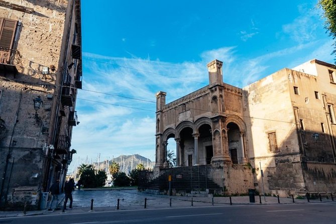 Off the Beaten Track in Palermo: Private City Tour - Piazza Marina starts the walk with shade and palaces