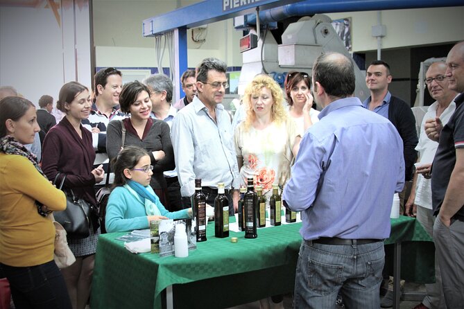 Olive Oil Tasting & Historic Olive Mill Tour in Ragusa area - Four Sicilian specialties with bread