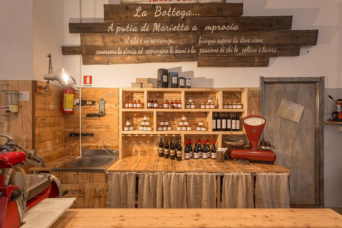 Olive Oil Tour Visit to the oil mill and olive oil tasting - Food products to take home