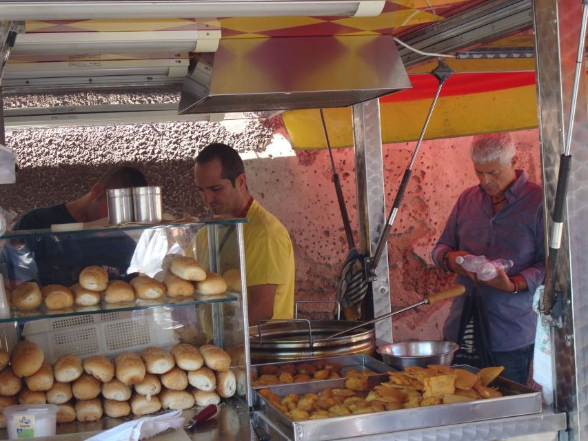 Palermo: 2-Hour Small Group Private Walking and Tasting Tour - Sicilian wine at the osteria