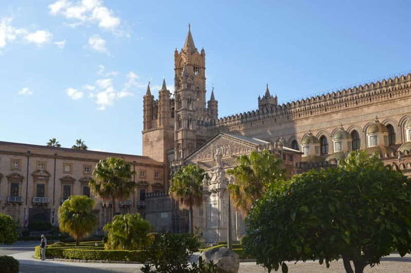 Palermo: Art and Architecture Walking Tour - What the private price gets you