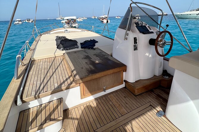 Palermo by Sea: Exclusive Coastal Escape with Aperitif - Grotta della Regina and the final aperitif