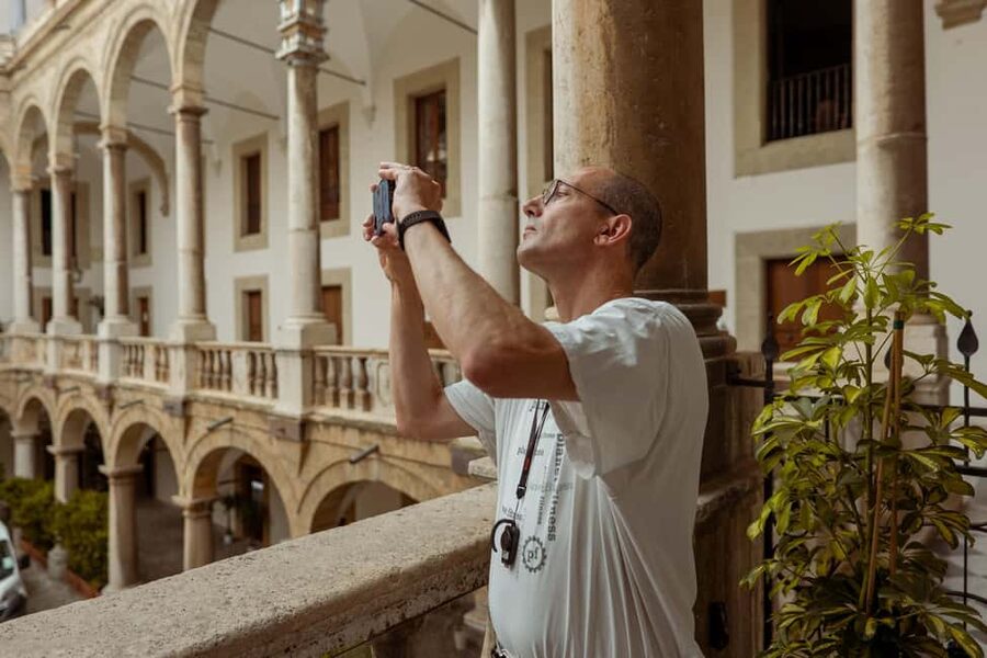 Palermo: City & Palazzo dei Normanni Guided Walking Tour - Martorana Church and Piazza Pretoria