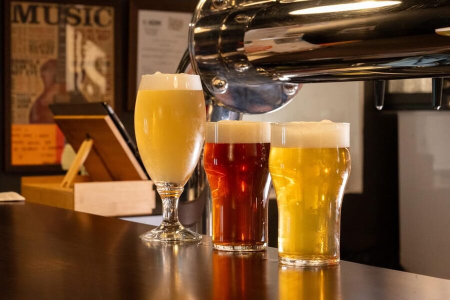 Palermo: Craft beer tasting with food samples at High Hops - What the $42 price includes