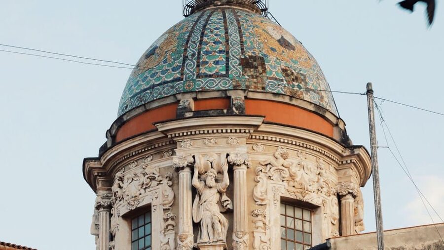 Palermo: custom tour with a local expert - Ballarò Market and the taste of local life