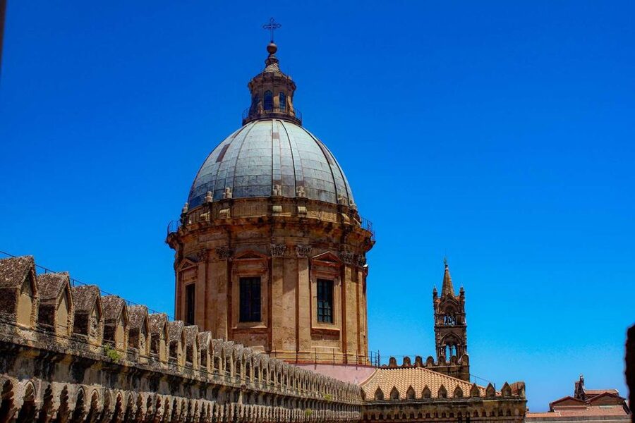 Palermo: Exclusive Private Walking Tour by Palermo Wonders - Capo Market and the everyday city