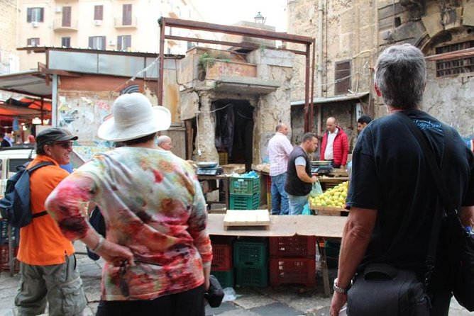 Palermo Food Tour: Discover the typical Street Food with a Chef - What you actually eat during three hours
