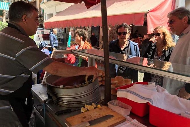 Palermo Food Tour: Discover the typical Street Food with a Chef - What the strongest praise tells you