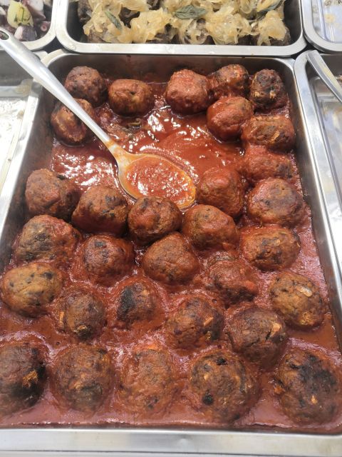 Palermo: Guided Food and Culture Tour with Tastings - How much food do you really get?