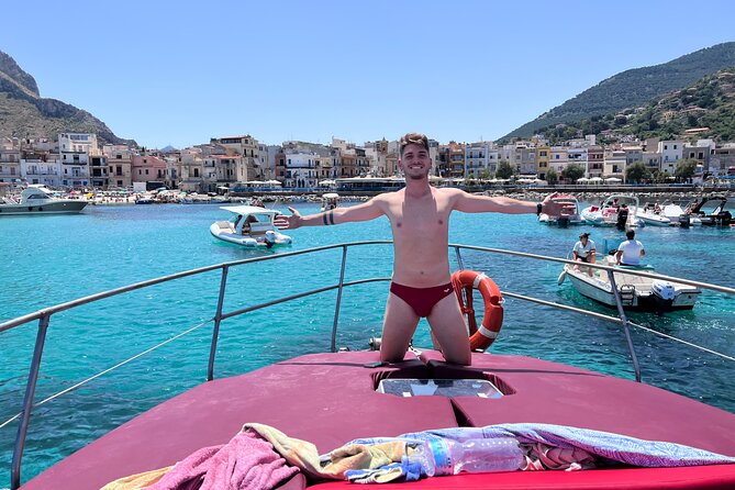 Palermo Half Day Boat Tour with Palermo Experiences - Grotta della Regina adds a second setting