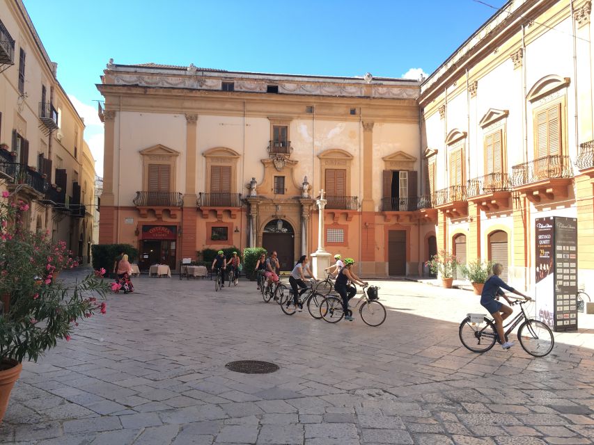 Palermo: Historic Center Guided Bike Tour with Food Tasting - From Via Discesa dei Giudici to Palermo’s Main Sights