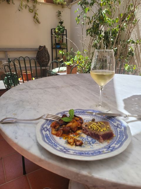 Palermo Lunch or Dinner at Home & Private Chef - Who should book this Palermo home meal?