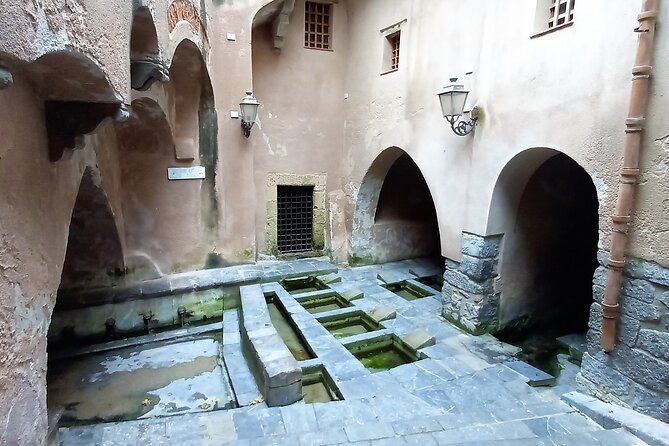 Palermo: Medieval castles of Caccamo & Cefalù. Small Group Tour - Cefalù begins with the best-known sights