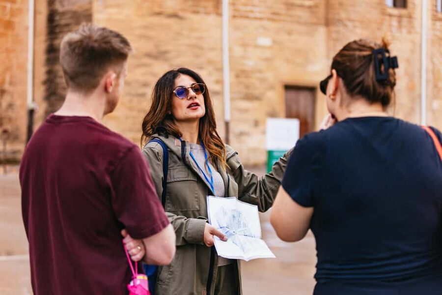 Palermo: Norman Palace and Palatine Chapel Tour with Tickets - What the guides add to the experience