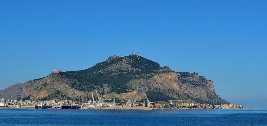 Palermo: Panoramic Mount Pellegrino Tour in CruiserCar - Should you book the Monte Pellegrino CruiserCar tour?