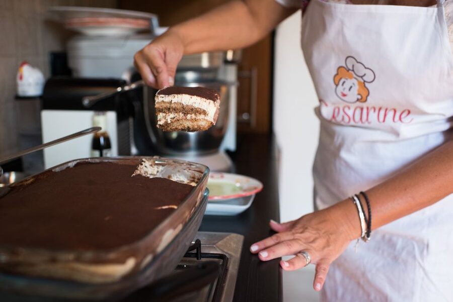 Palermo: Private Pasta and Tiramisu Class at a Local's Home - Meeting Agata and the personal side of the class
