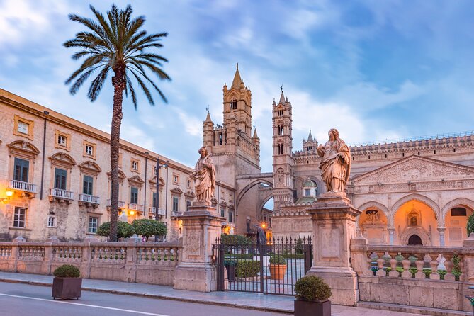 Palermo Scavenger Hunt and Highlights Self Guided Audio Tour - San Domenico and the final central sights
