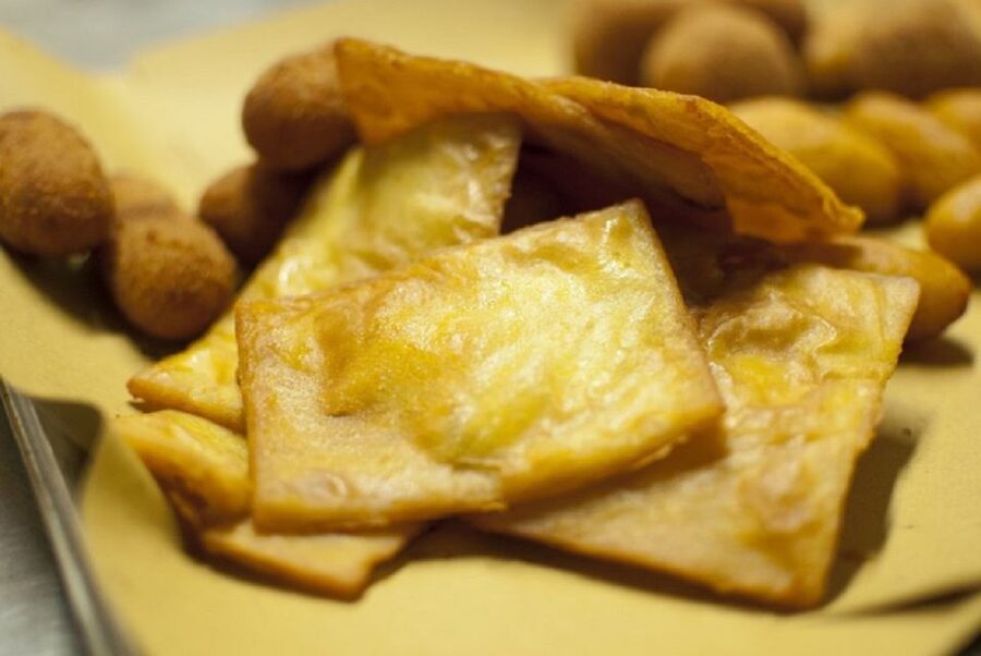 Palermo Sicilian Street Food Tour: Small Group with a Local - Arancine and a stop in the Vucciria area