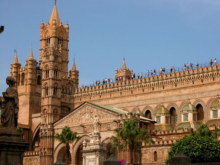 Palermo storie e segreti: tour tra arte misteri e leggende - Capo Market, where the city becomes edible