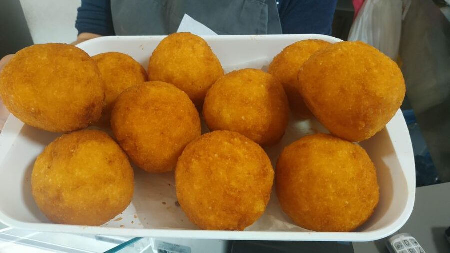 Palermo: Street Food Walking Tour with Local Guide & Tasting - The final dessert stop