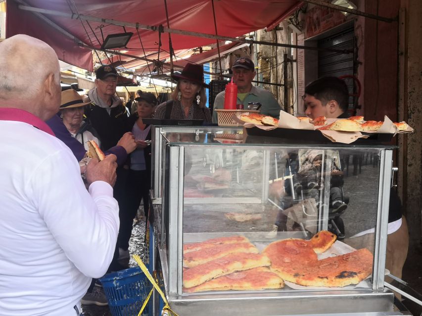 Palermo: Street Food Walking Tour with Local Guide & Tasting - The guides make the difference