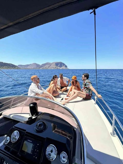 Palermo : Tour condiviso in barca con Aperitivo e Snorkeling - Starting from central Palermo