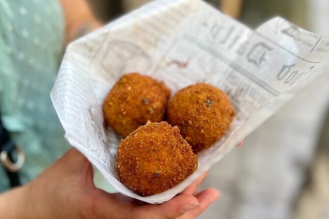 Palermo Walking Food Tour with Secret Food Tours - The coffee stop and the route’s rhythm