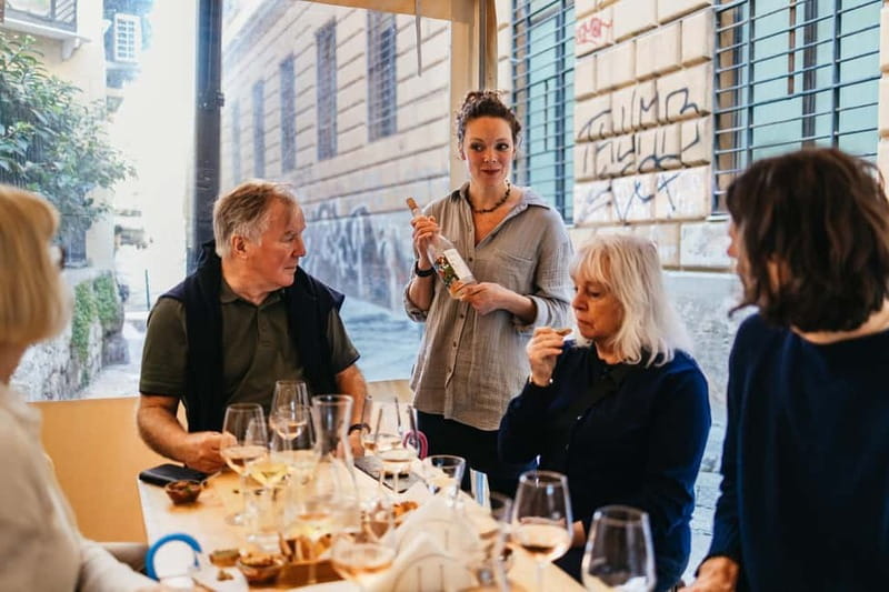 Palermo: Wine Tasting with Snacks at Bottega Monteleone - White wine and rosé with Sicilian snacks