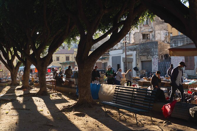 Photo Tour of the Secrets of Palermo - Porta Carini and the street-food frame