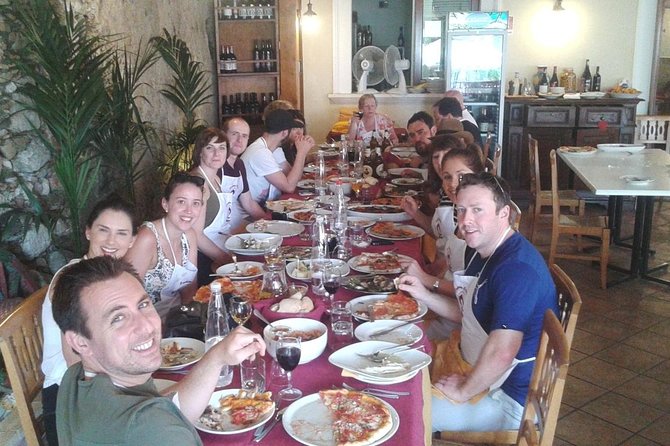 Pizza Cooking Class - What the instructors add