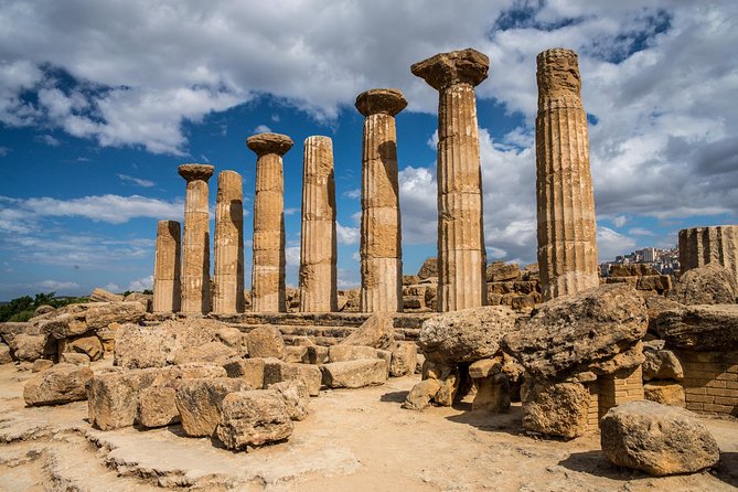 Private 10 hour tour to Agrigento (Valley of the Temples) from Palermo - Walking through the Valley of the Temples