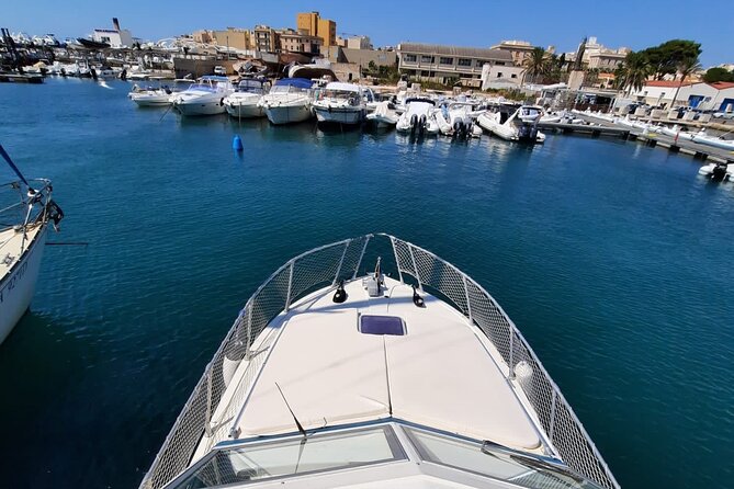 Private Boat Excursion Taormina - Giardini Naxos With Lunch - What the Private Price Really Buys