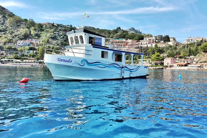 Private boat in Taormina and Isola Bella - Leaving Giardini Naxos for Taormina’s coast