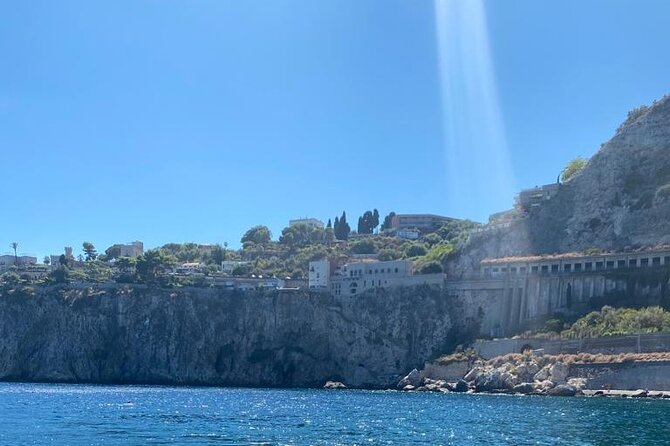 Private boat tour Giardini Naxos Taormina with platter and wine - The White Lotus connection on the Taormina coast