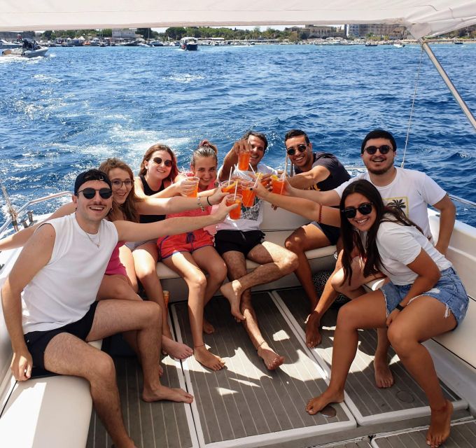 Private Boat Tour Isola Bella Taormina Giardini Naxos - Key points at a glance