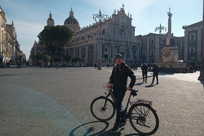 PRIVATE - Catania and Aci Trezza Bike trip - The guides make the biggest difference