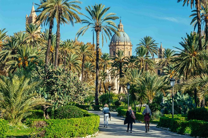 Private City Kickstart Tour: Palermo - Quattro Canti and Fontana della Vergogna