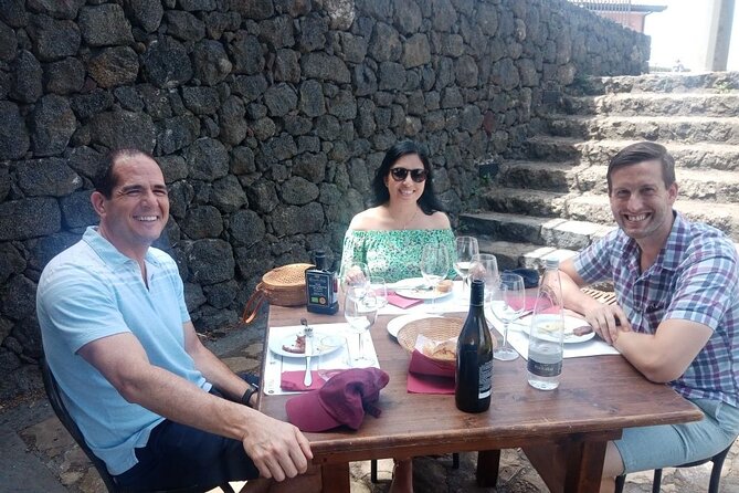 Private Etna tour from Messina Cruise Terminal+ Lunch at Winery - Is the 3,000-meter cable car worth paying for?