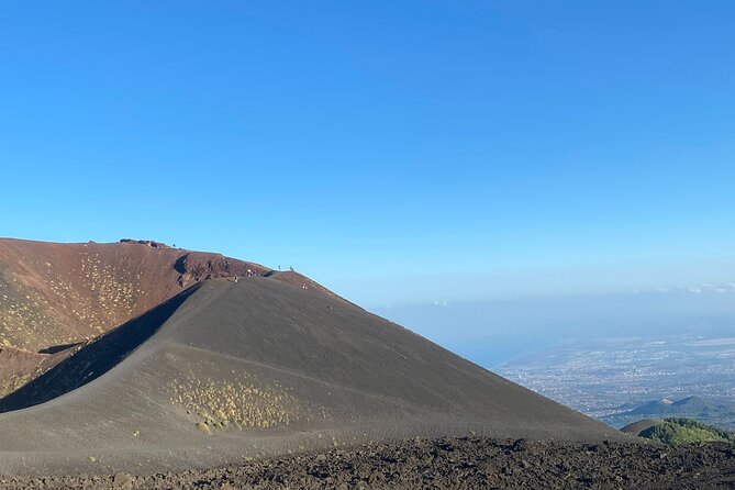 Private excursion on the volcano Etna - The lava-flow cave adds a different kind of Etna