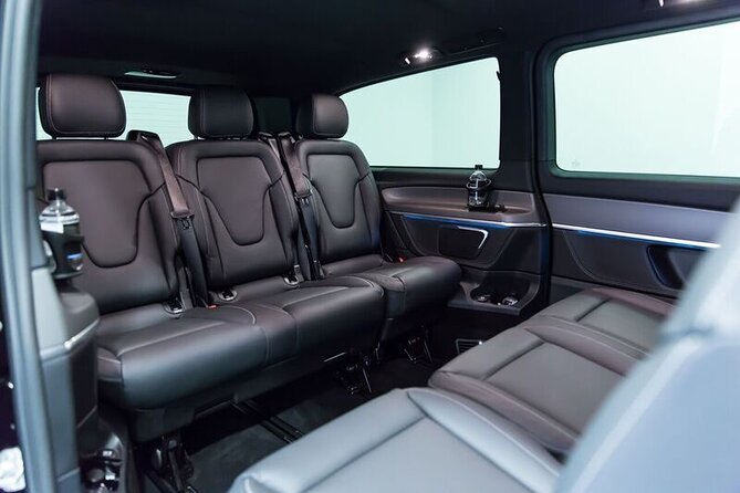 Private One Way Transfer from Catania to Syracuse - A calm start from Catania Airport